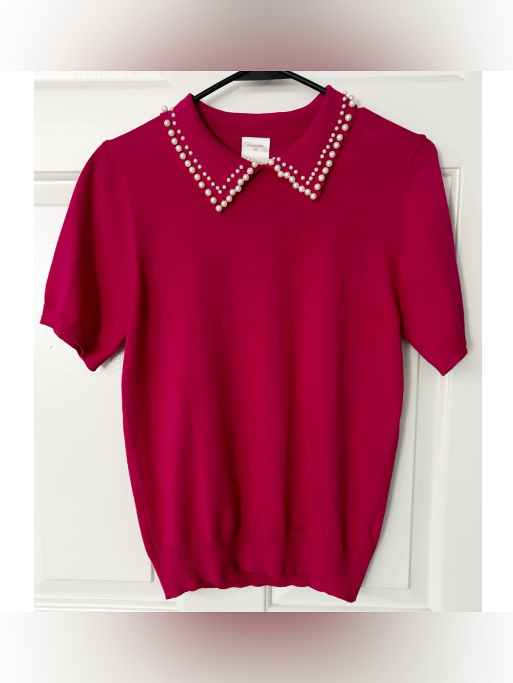 Luna Women's Hot Pink Short Sleeve Sweater with Faux Pearl on the Collar Sz M